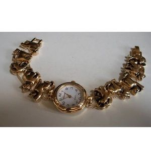 Women’s cute animal gold finish fashion watch